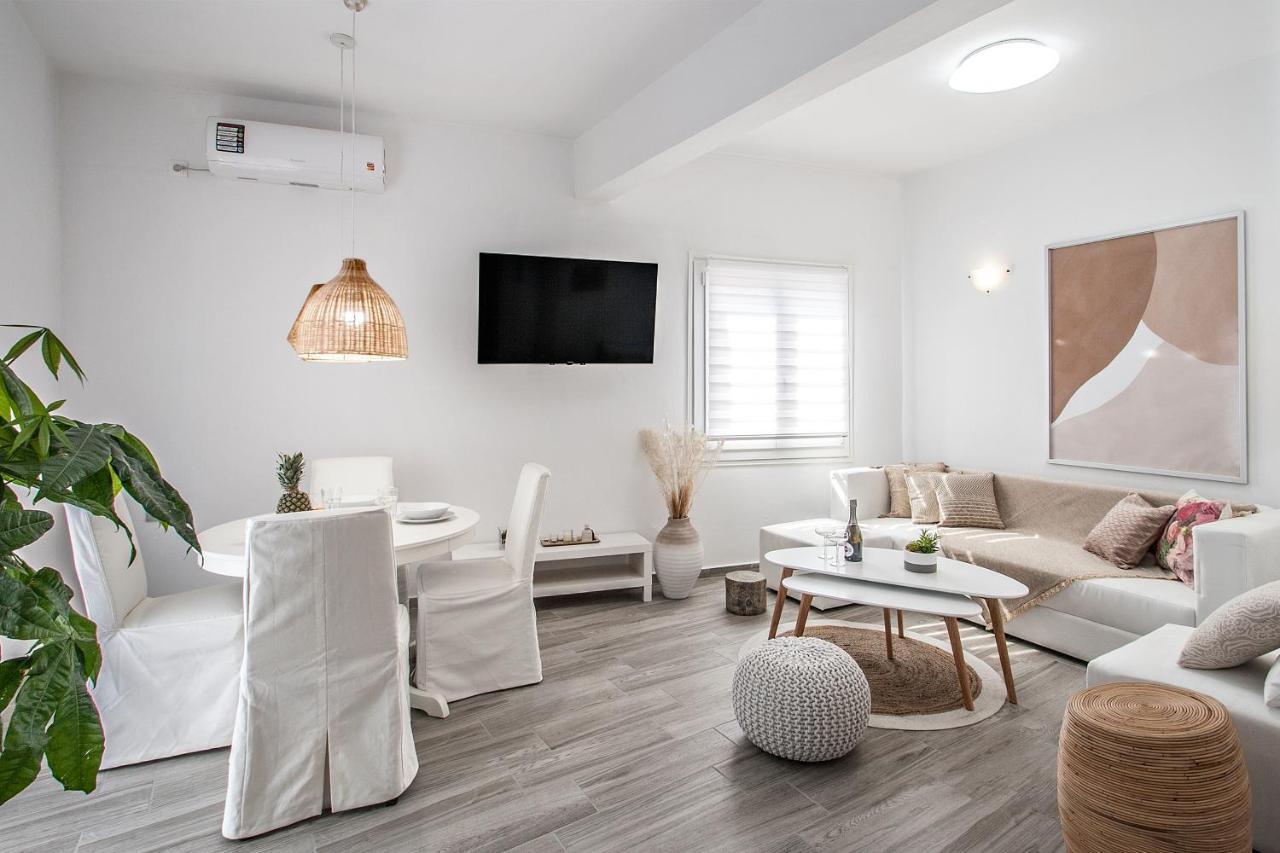 Capolavoro, Boutique Apartment With Unique Rooftop Skiathos by Eksteriør billede