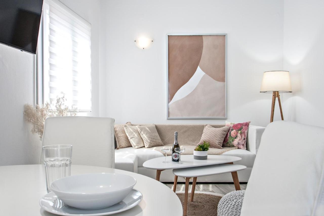 Capolavoro, Boutique Apartment With Unique Rooftop Skiathos by Eksteriør billede