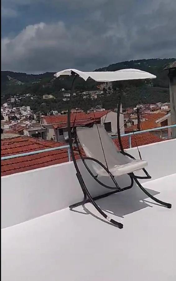 Capolavoro, Boutique Apartment With Unique Rooftop Skiathos by Eksteriør billede